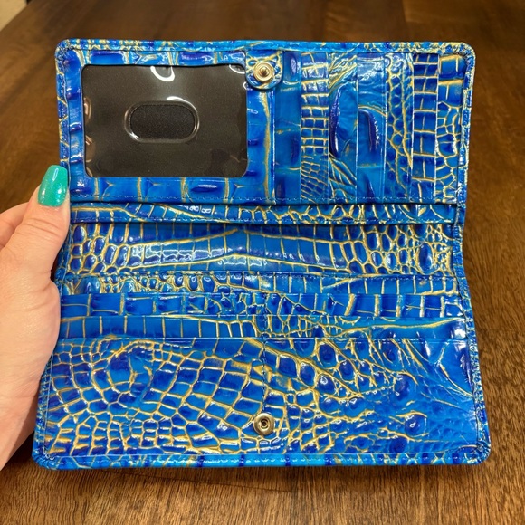 Brahmin NWT Ady - Electric Indigo - Embossed Leather Wallet - Picture 5 of 12